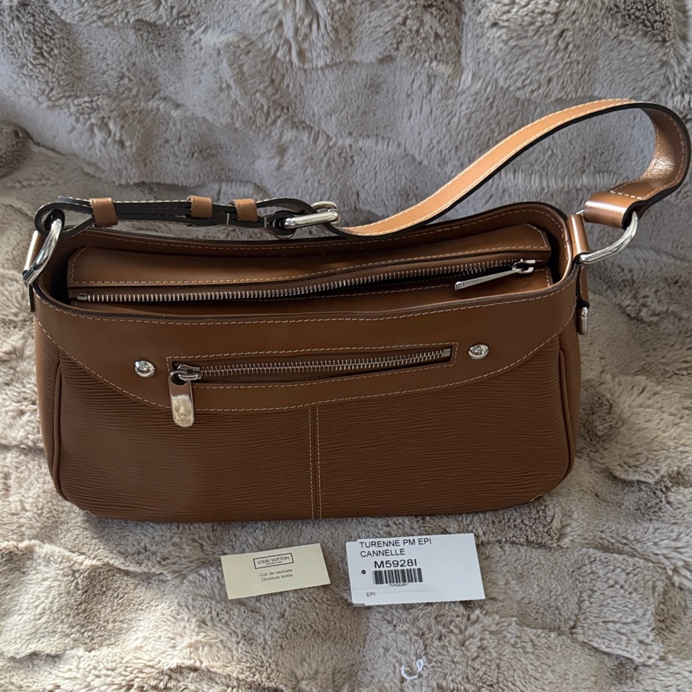 Louis Vuitton Turenne PM EPI Cannelle